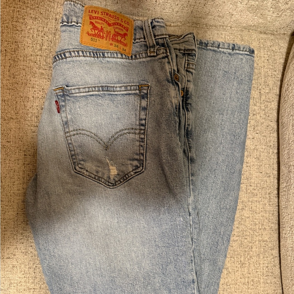 Levi's Men's Light Blue Straight Jeans